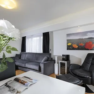 The Queen Luxury - Carlotta , Luxembourg Luxembourg
